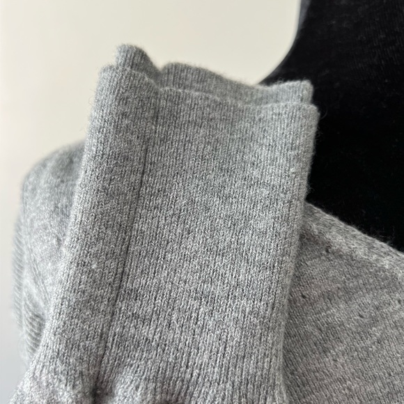 Lululemon sweater - Picture 2 of 4